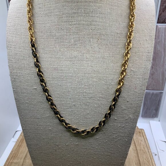 Monet Vintage Black & Gold Tone Chain Link Necklace - Picture 3 of 8